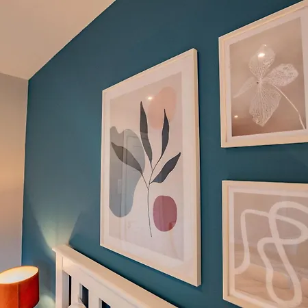 Townhouse In Dockland Nyaraló Galway