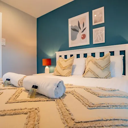 Townhouse In Dockland Galway