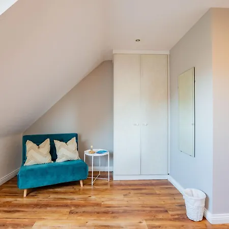 Townhouse In Dockland Galway
