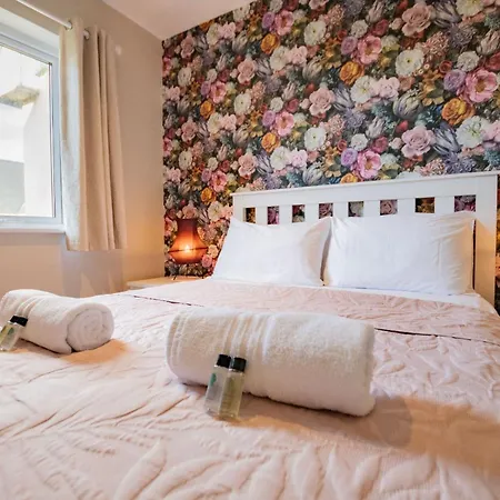 Townhouse In Dockland Holiday home