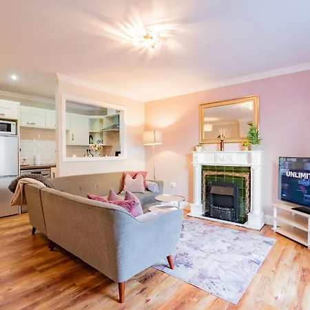 Townhouse In Dockland Holiday home *