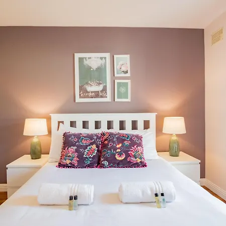Tatil Evi Townhouse In Dockland Galway