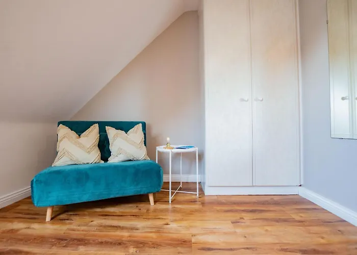 Townhouse In Dockland * Galway