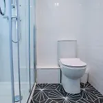 Townhouse In Dockland