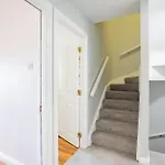 Townhouse In Dockland Holiday home Galway