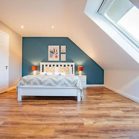 Vakantiehuis Townhouse In Dockland Galway