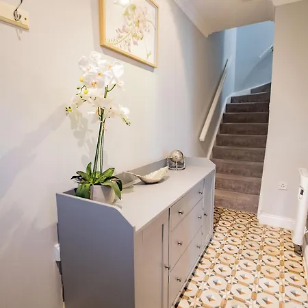 Vakantiehuis Townhouse In Dockland Galway